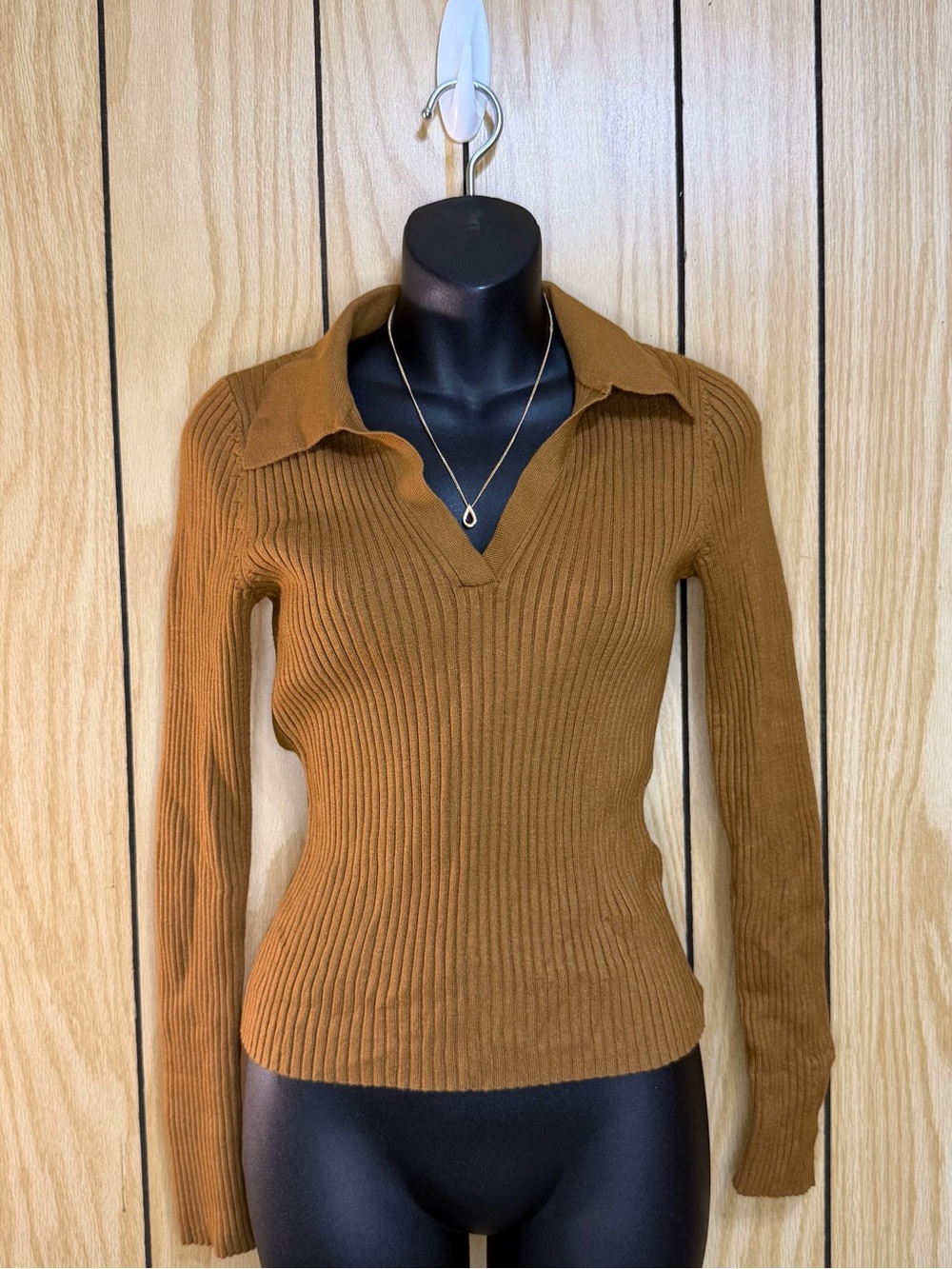 Women’s Ribbed Long Sleeve Polo Sweater - Brown